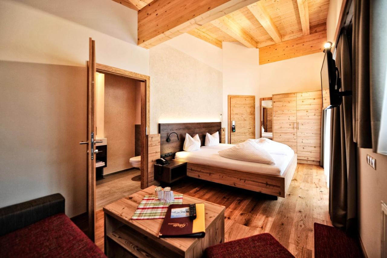 Hotel Garni Lamm 나우더스 외부 사진