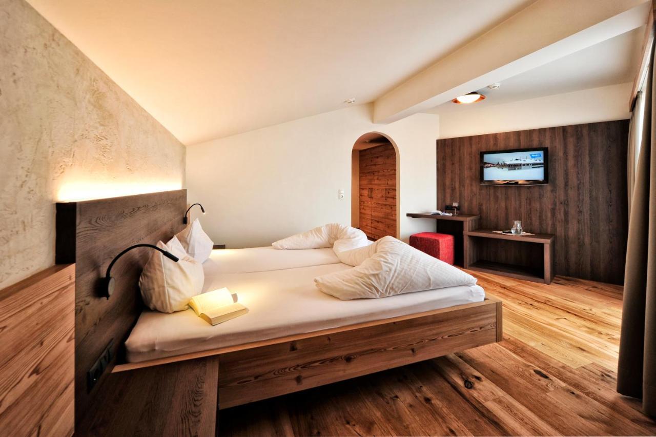 Hotel Garni Lamm 나우더스 외부 사진