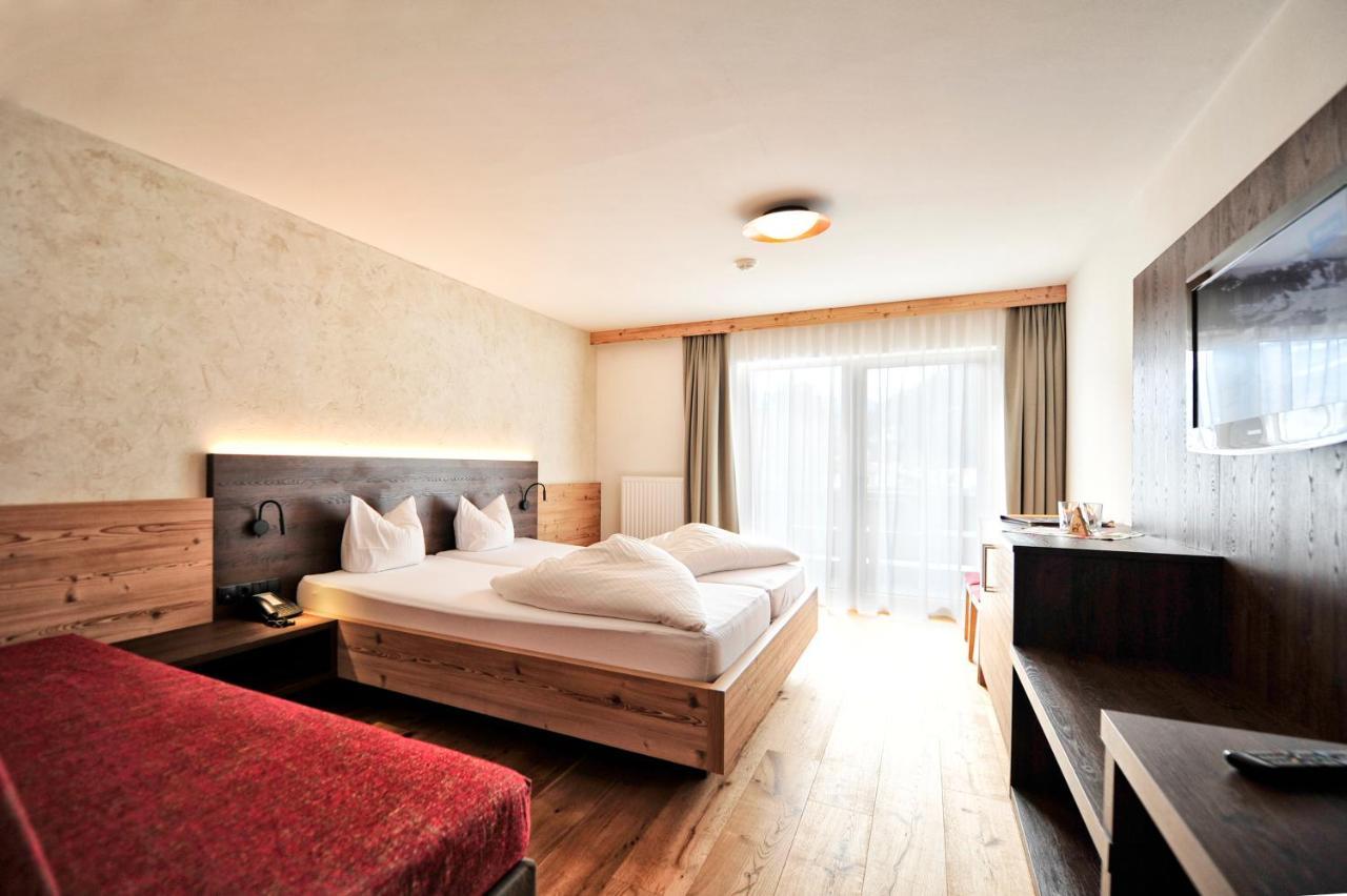 Hotel Garni Lamm 나우더스 외부 사진