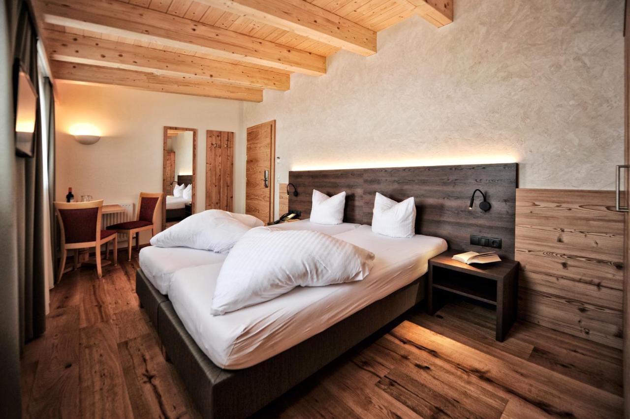Hotel Garni Lamm 나우더스 외부 사진