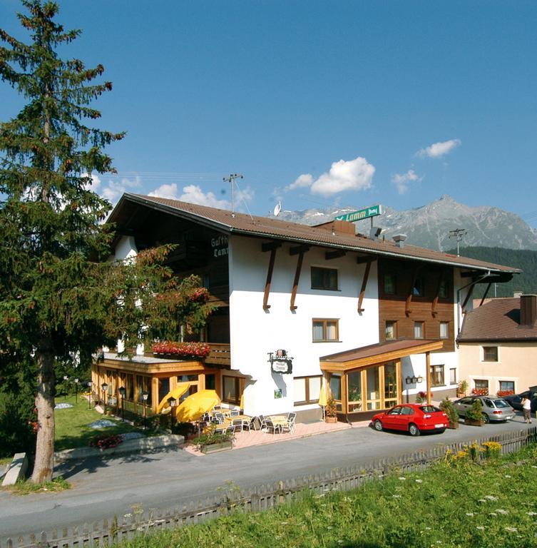Hotel Garni Lamm 나우더스 외부 사진